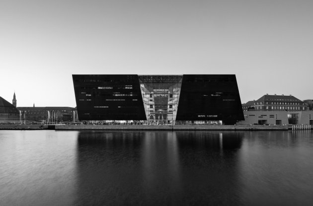 Kulturarv som 1’ere og 0’ere – Interview med kurator for spilsamlingen på Det Kongelige Bibliotek